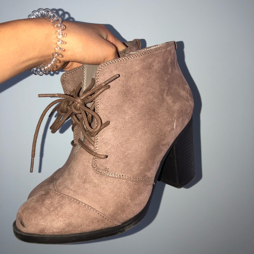 ankle boots/heels